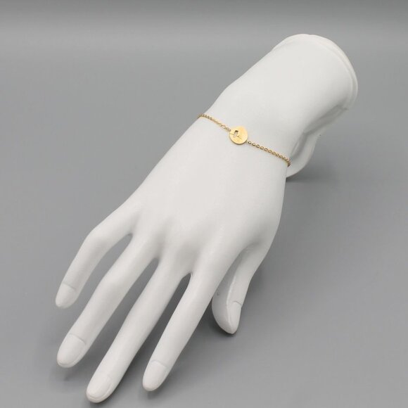 Jewelry bracelet bird animal branch tree nature yellow gold tone minimalist new - Picture 2 of 6